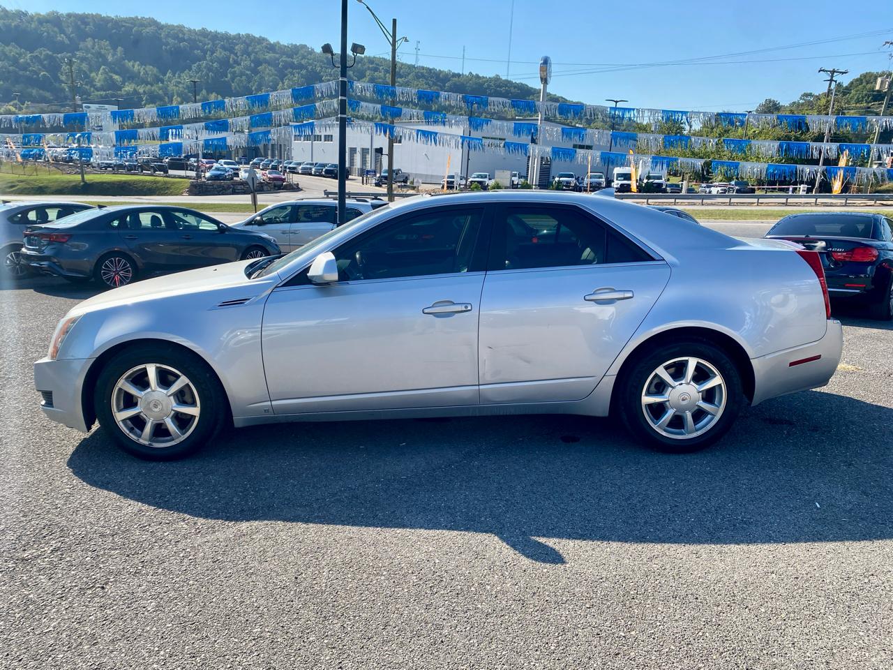 Cadillac CTS 4dr Sdn RWD w/1SB 2009