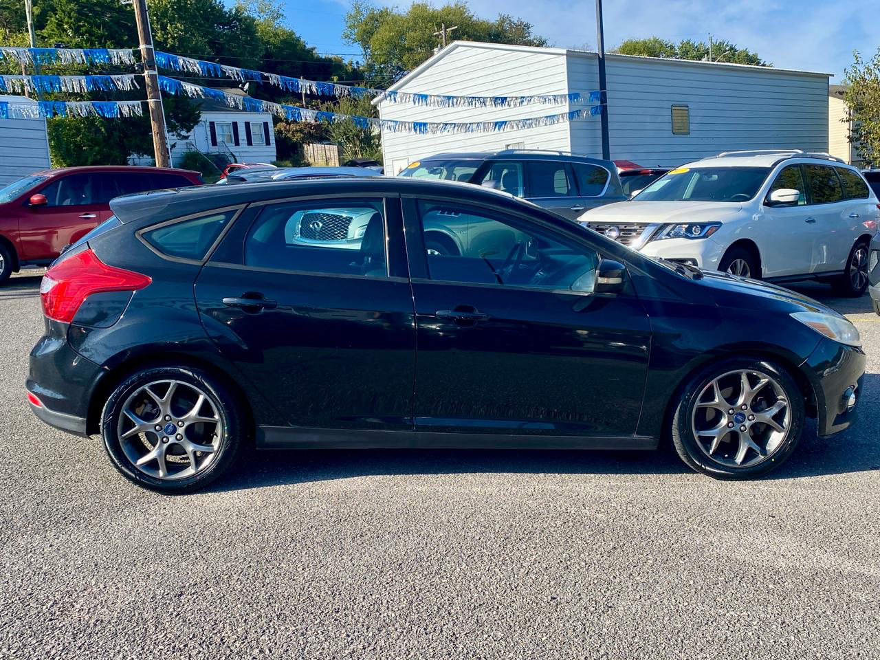 Ford Focus 5dr HB SE 2014