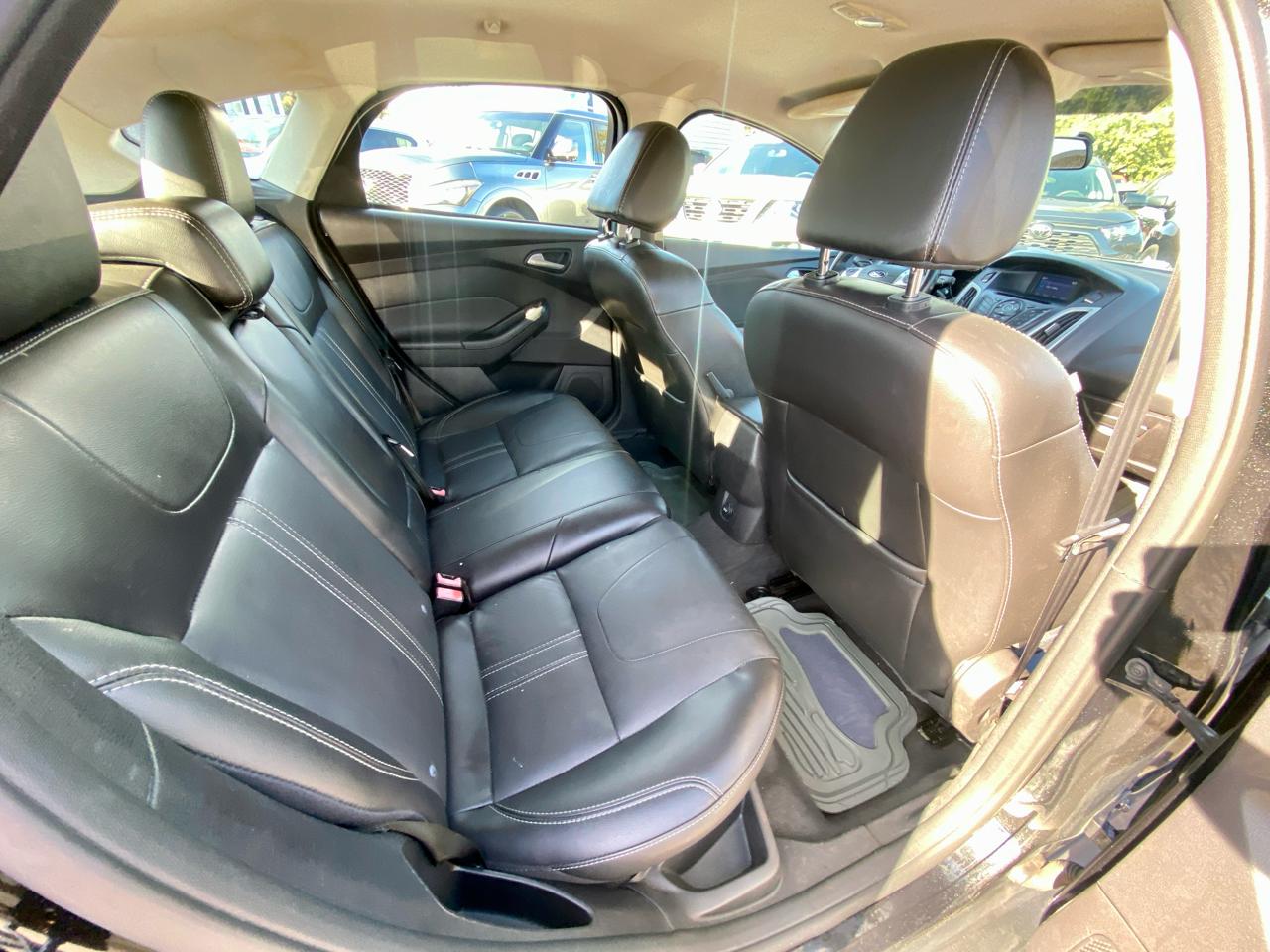 Ford Focus 5dr HB SE 2014