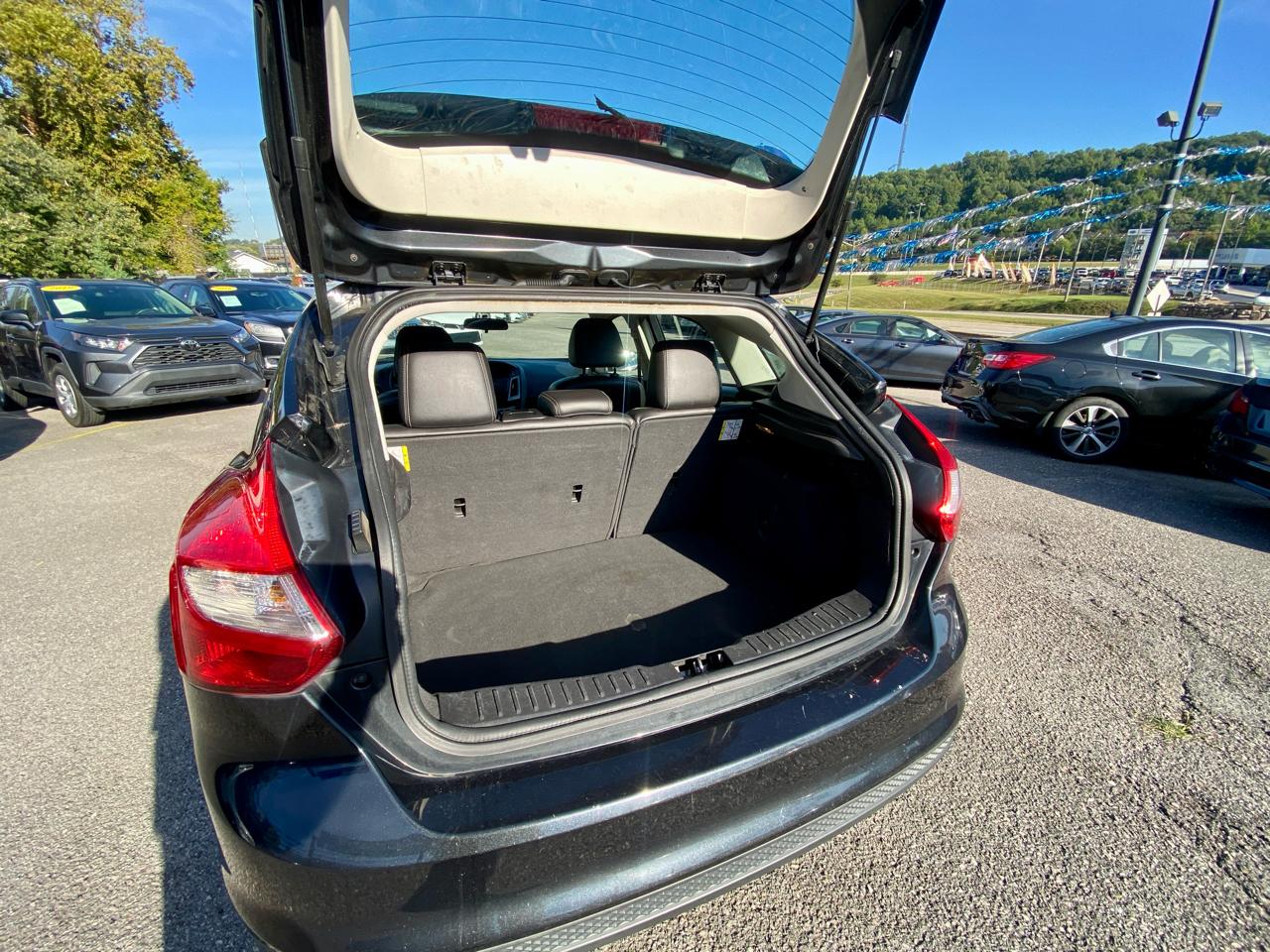 Ford Focus 5dr HB SE 2014