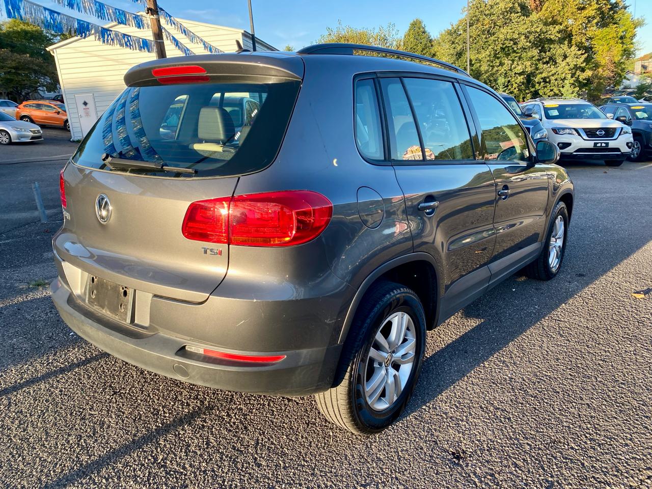 Volkswagen Tiguan 2WD 4dr Auto R-Line 2016