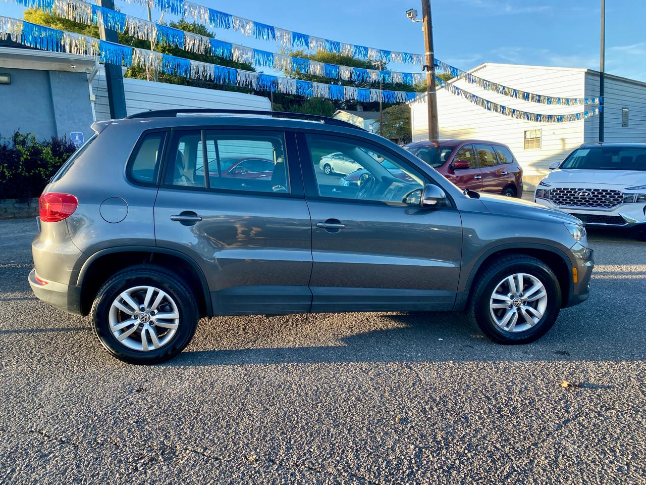 Volkswagen Tiguan 2WD 4dr Auto R-Line 2016