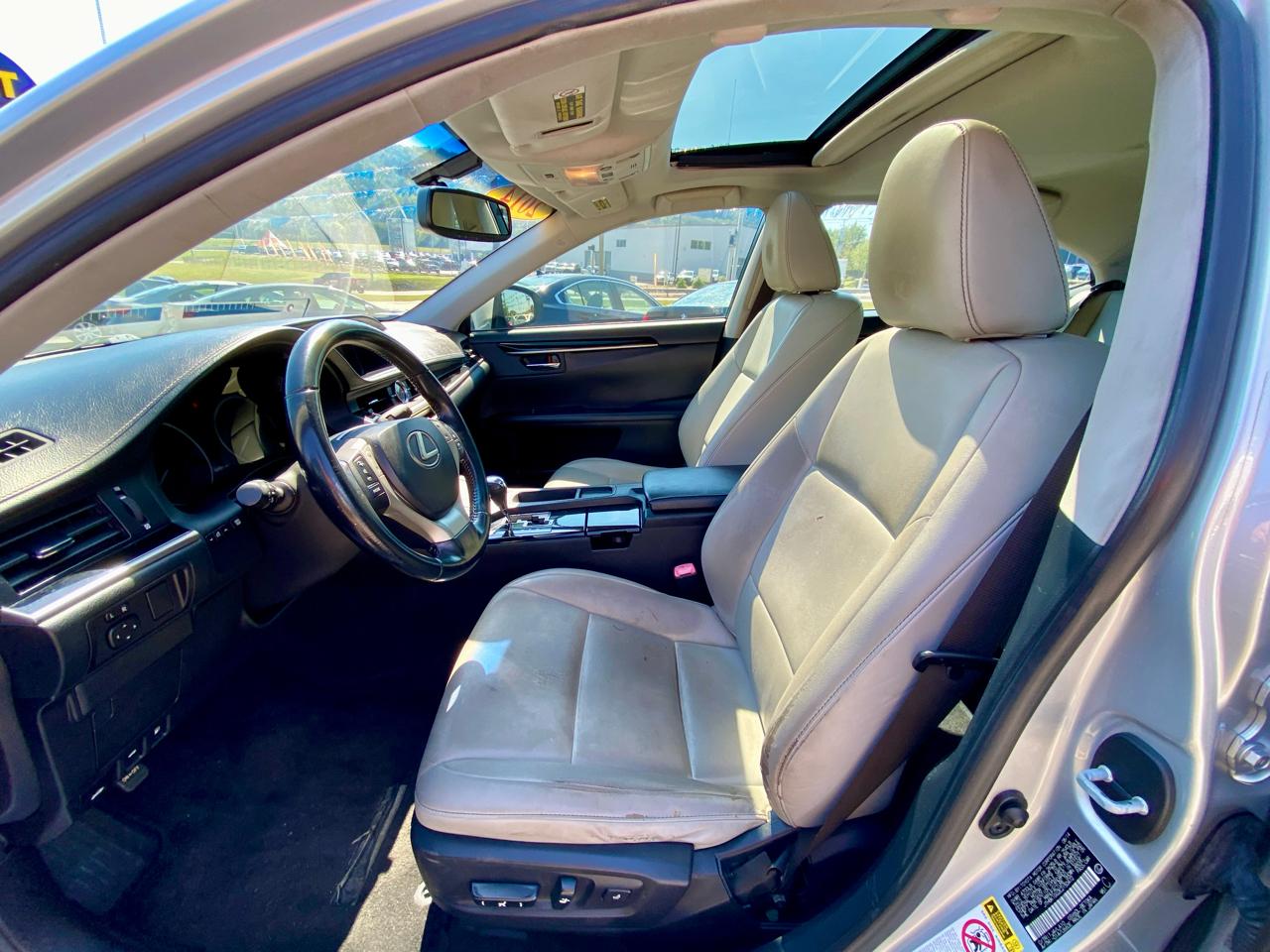 Lexus ES 350 4dr Sdn 2014
