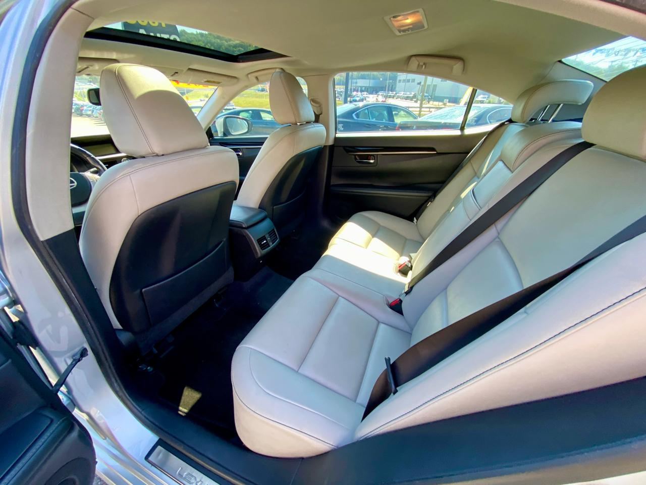 Lexus ES 350 4dr Sdn 2014