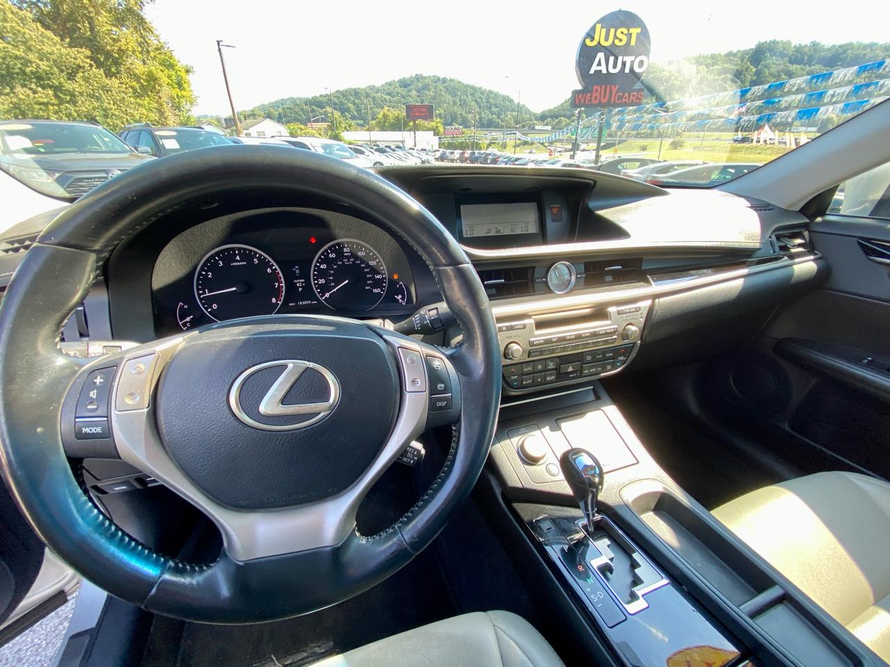 Lexus ES 350 4dr Sdn 2014