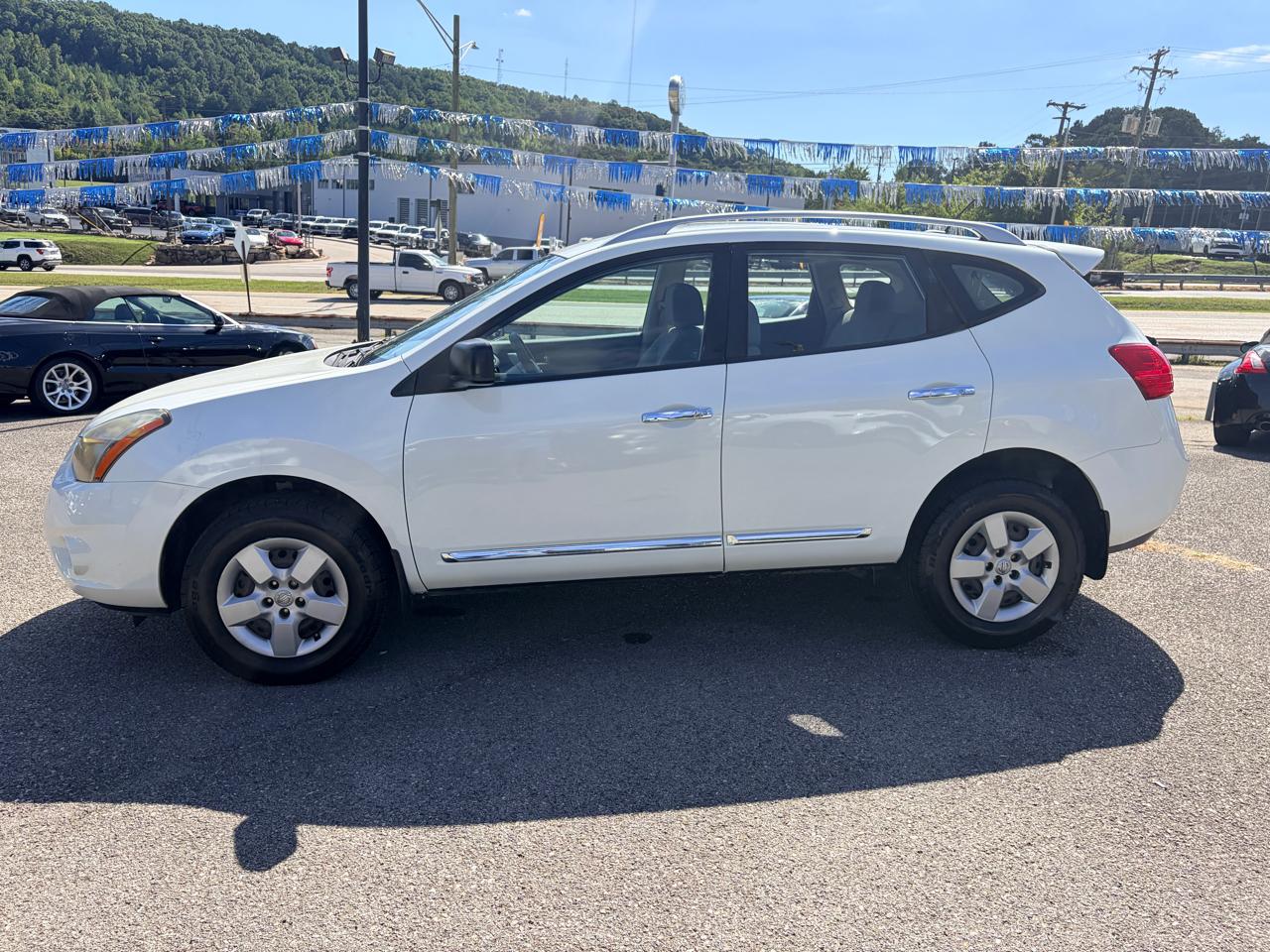 Nissan Rogue Select FWD 4dr S 2015
