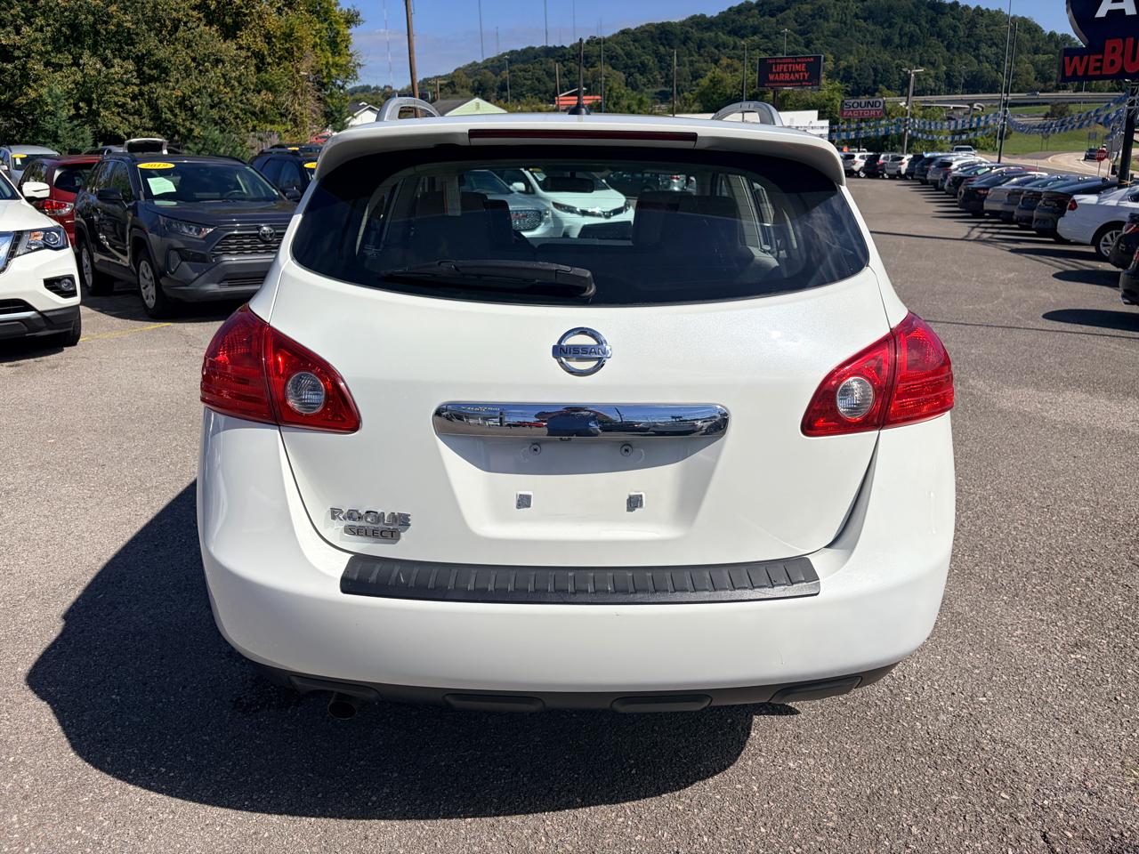 Nissan Rogue Select FWD 4dr S 2015