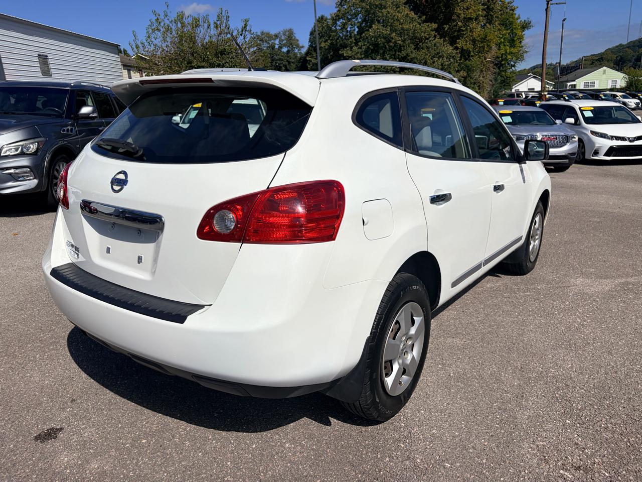Nissan Rogue Select FWD 4dr S 2015