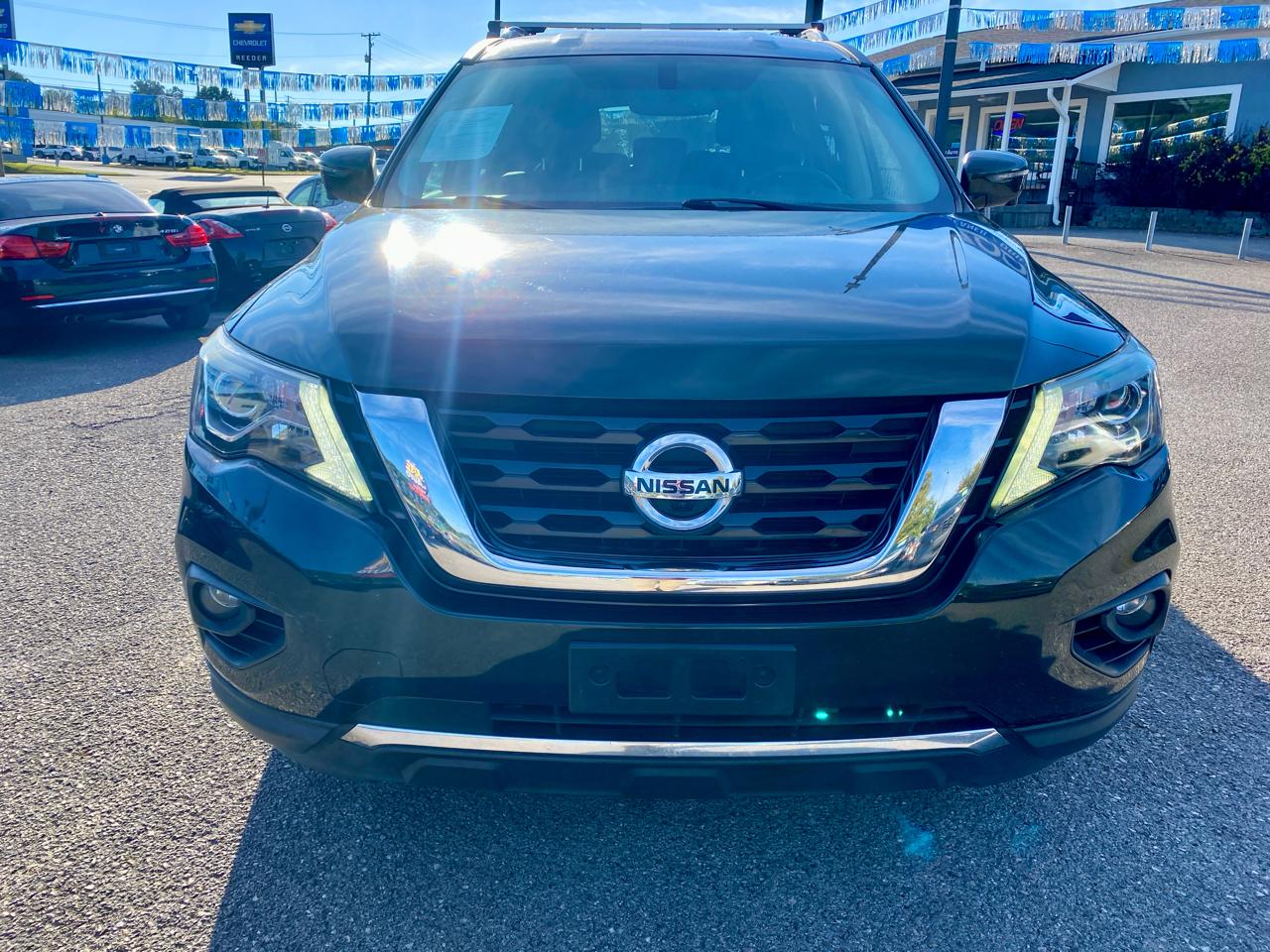 Nissan Pathfinder FWD SL 2019