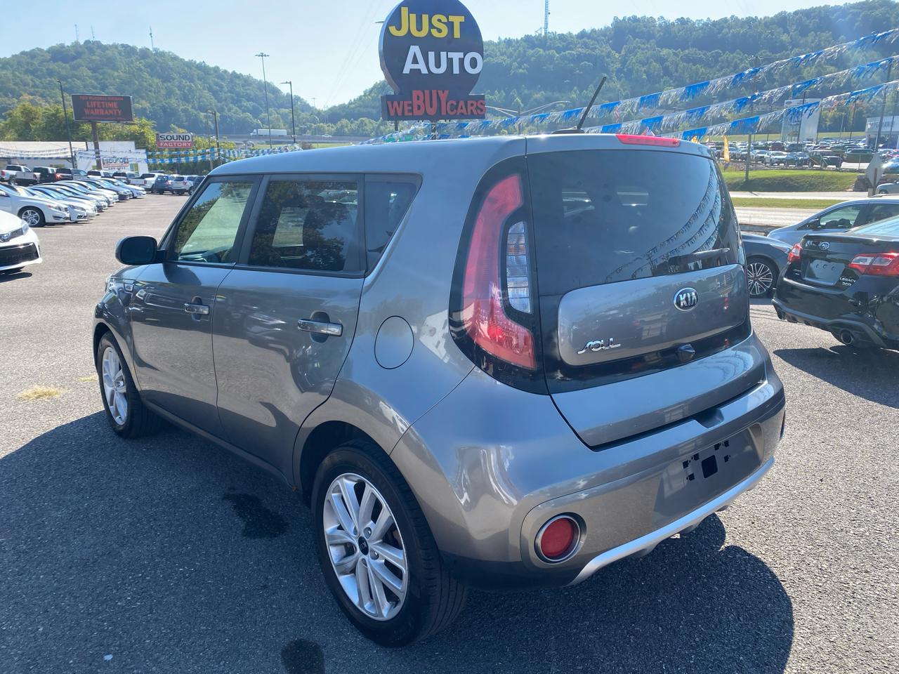 Kia Soul + Auto 2017