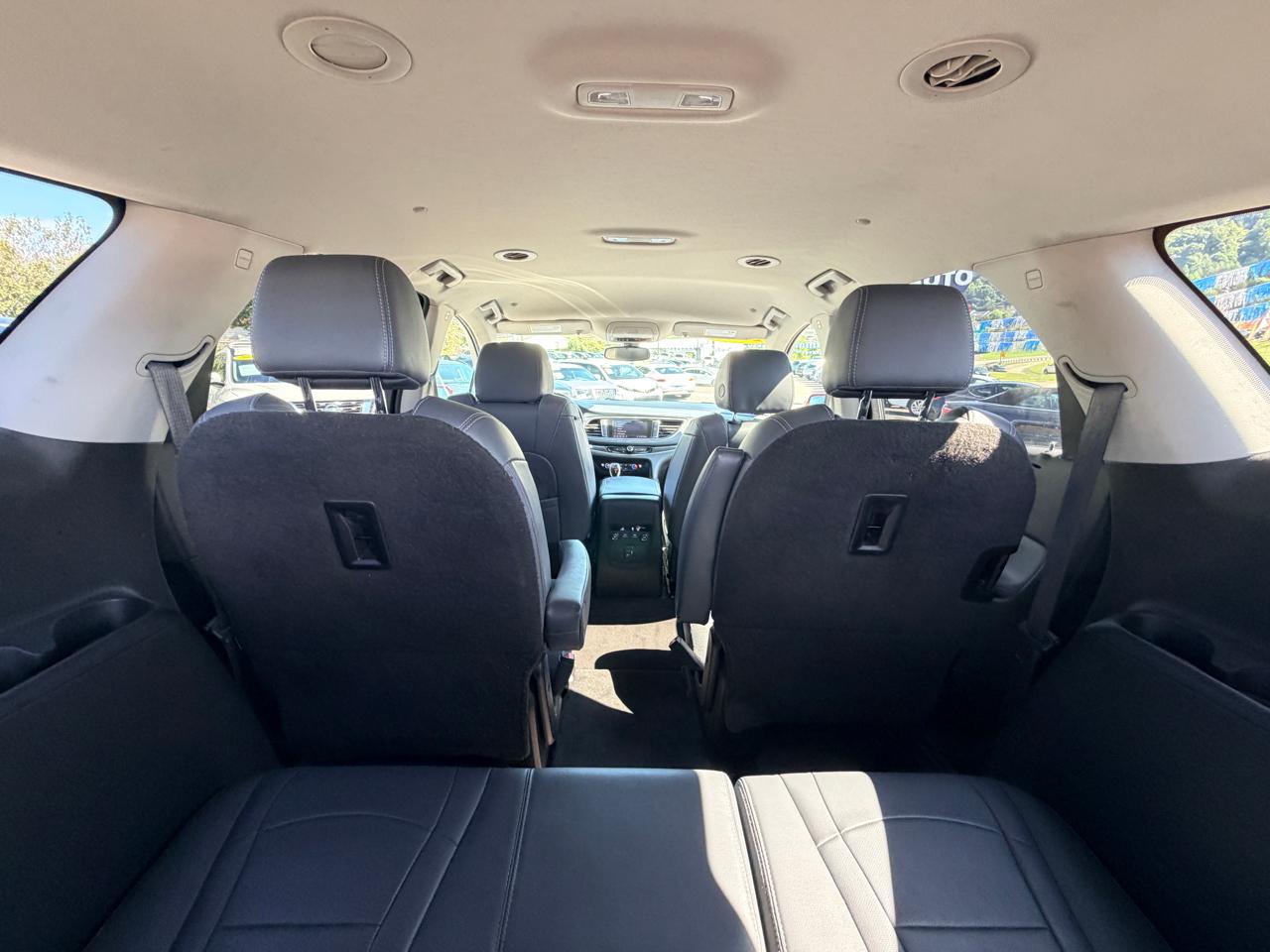 Buick Enclave photo 16