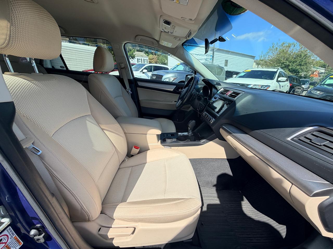 Subaru Outback photo 10