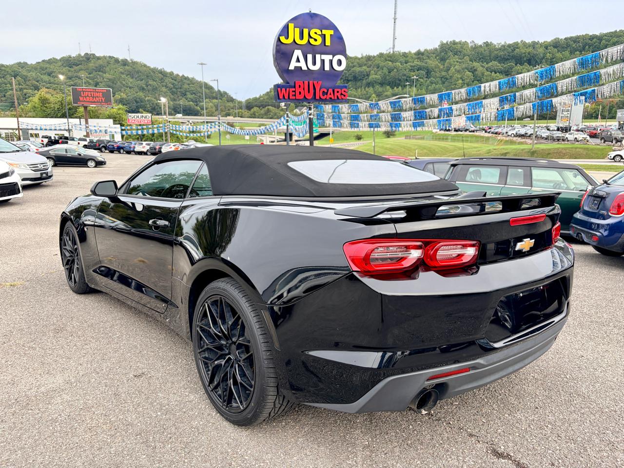 Chevrolet Camaro 2dr Conv 1LT 2019