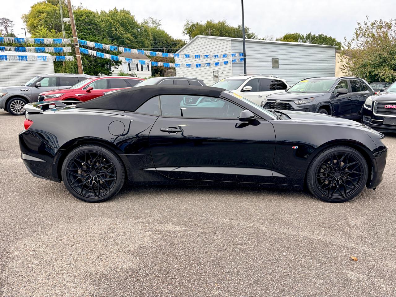 Chevrolet Camaro 2dr Conv 1LT 2019