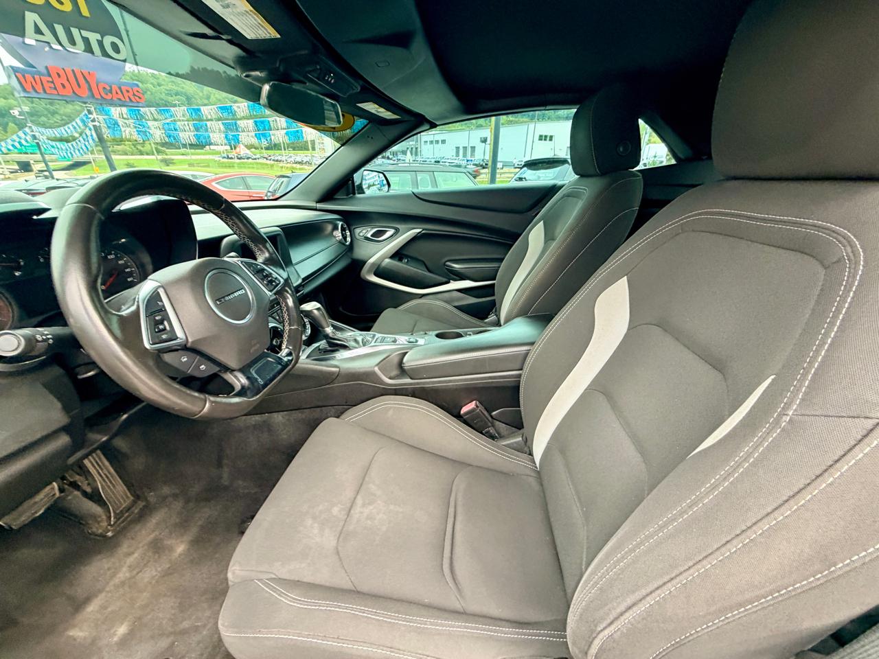 Chevrolet Camaro 2dr Conv 1LT 2019