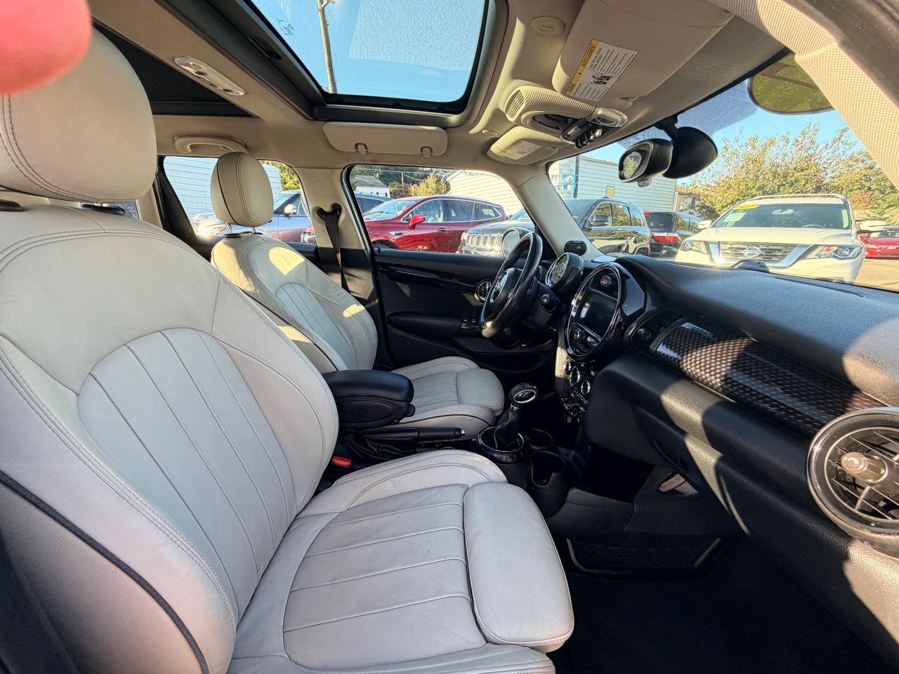 MINI Hardtop 4 Door Cooper S FWD 2017