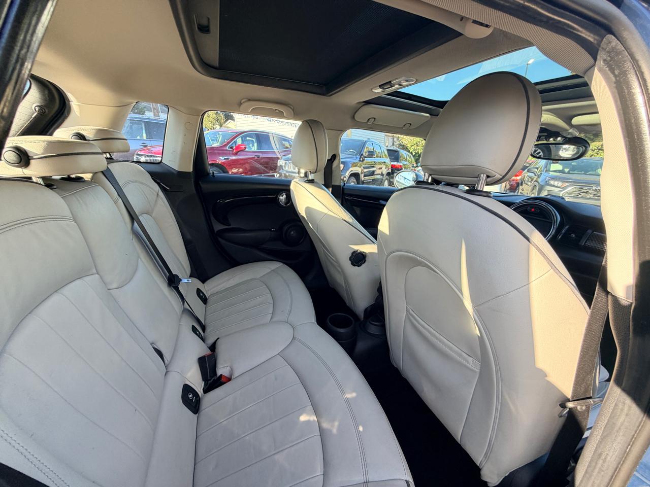 MINI Hardtop 4 Door Cooper S FWD 2017