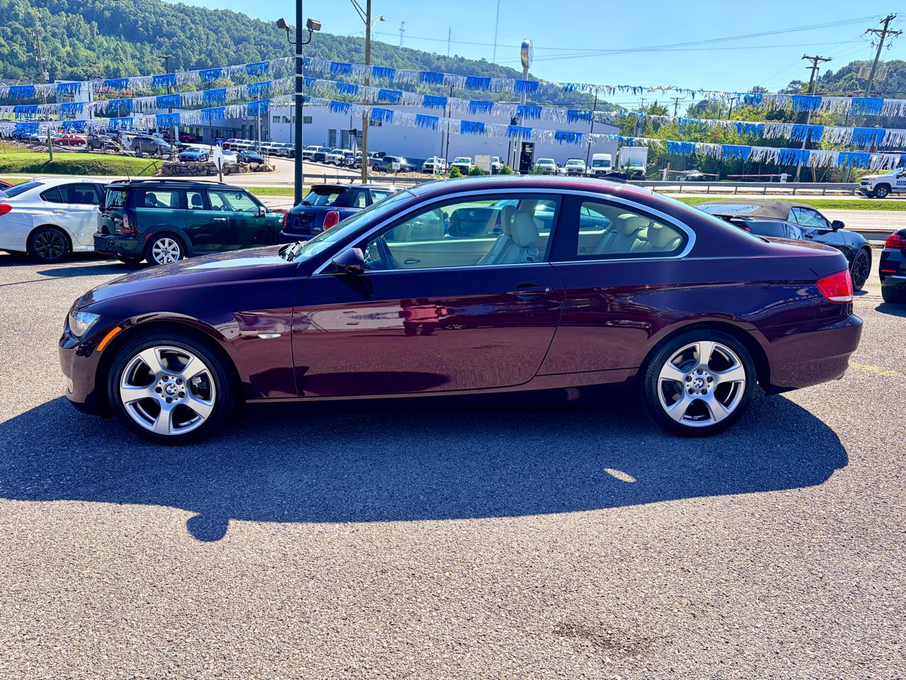 BMW 3 Series 2dr Cpe 328xi AWD 2008