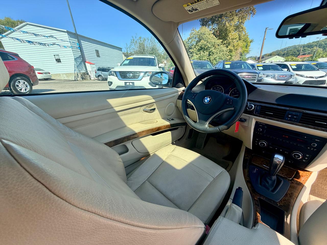 BMW 3 Series 2dr Cpe 328xi AWD 2008