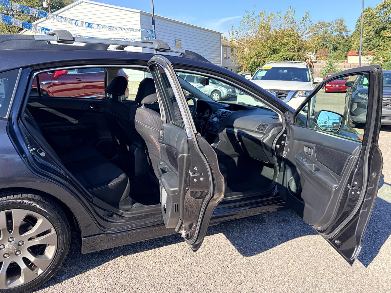 Subaru Impreza Wagon 5dr Auto 2.0i Sport Premium 2012