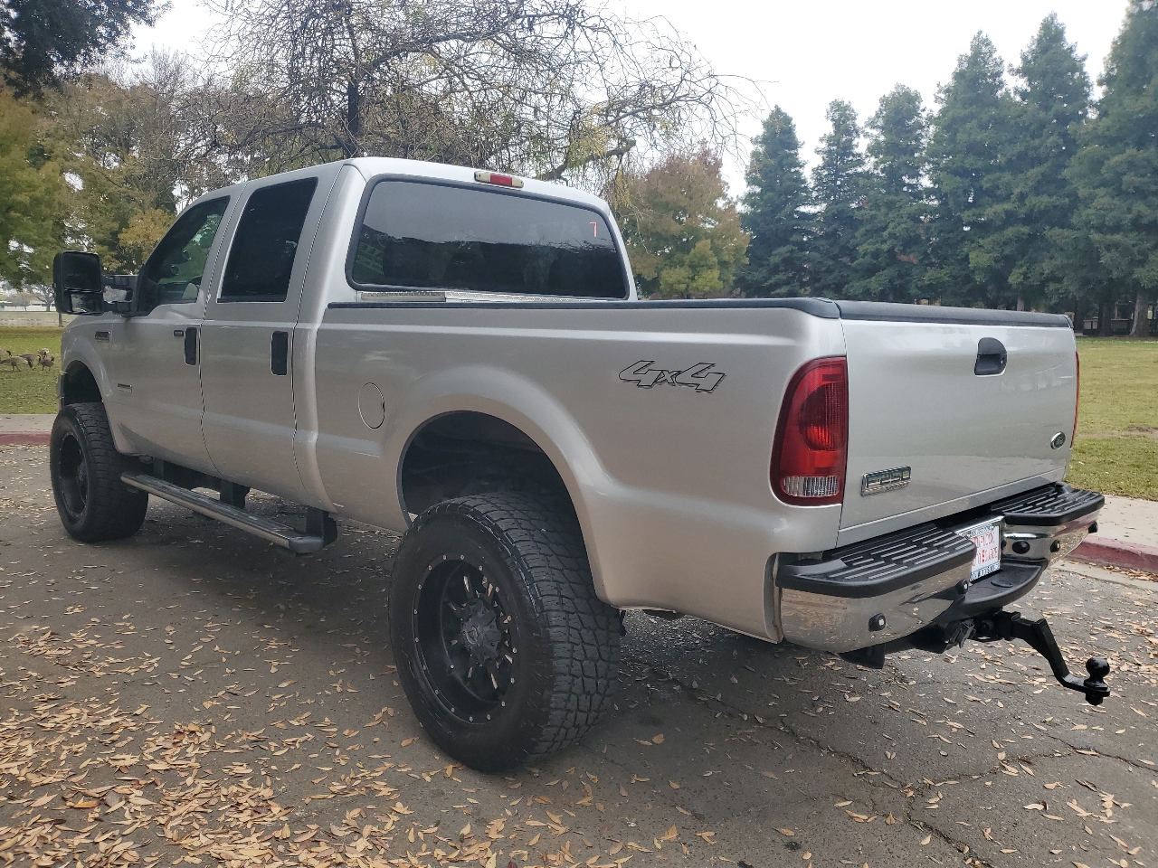 Ford F-250 SD XLT Crew Cab Long Bed 4WD 2006