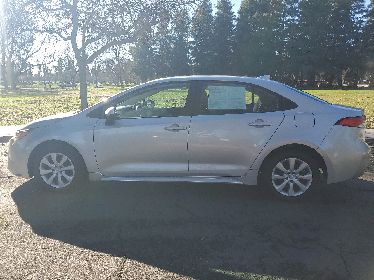 Toyota Corolla LE 2024