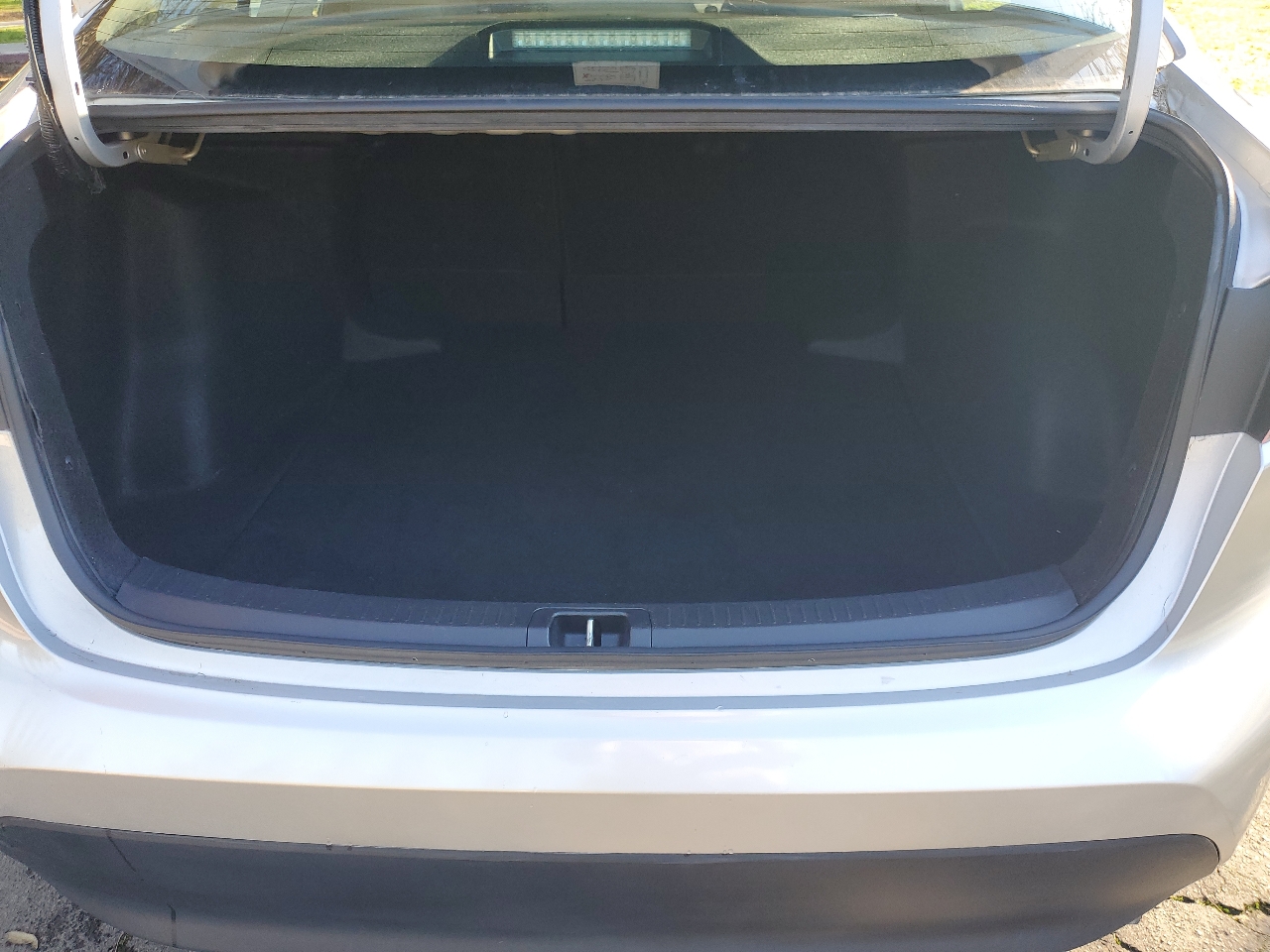 Toyota Corolla LE 2024