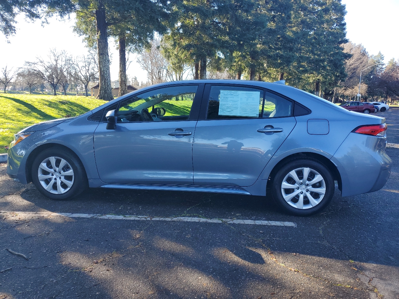 Toyota Corolla LE 2024