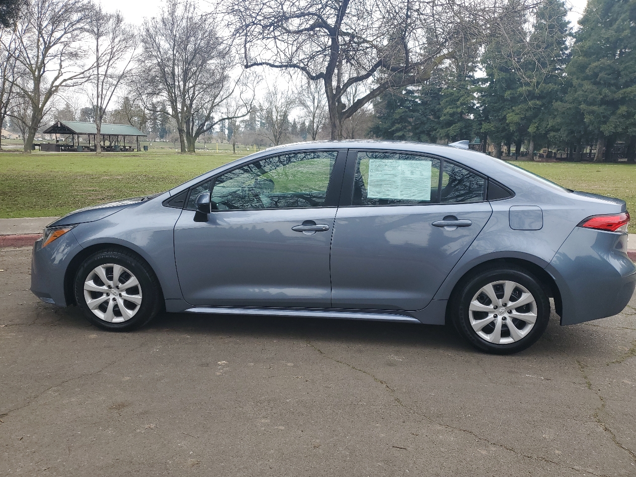 Toyota Corolla LE 2024