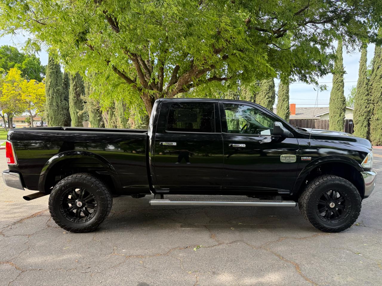 RAM 2500 Longhorn Crew Cab SWB 4WD 2014