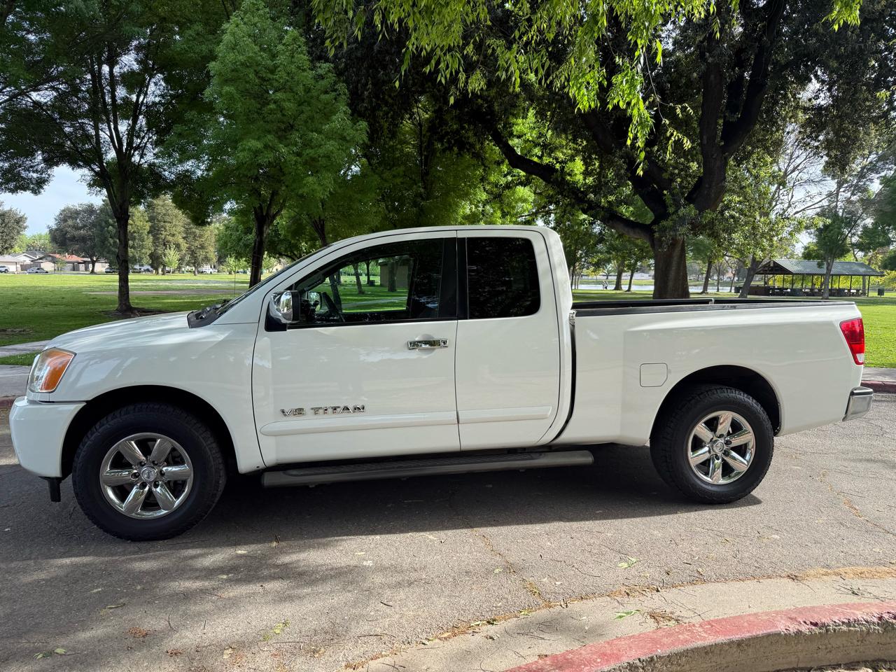 Nissan Titan S King Cab 2WD 2015