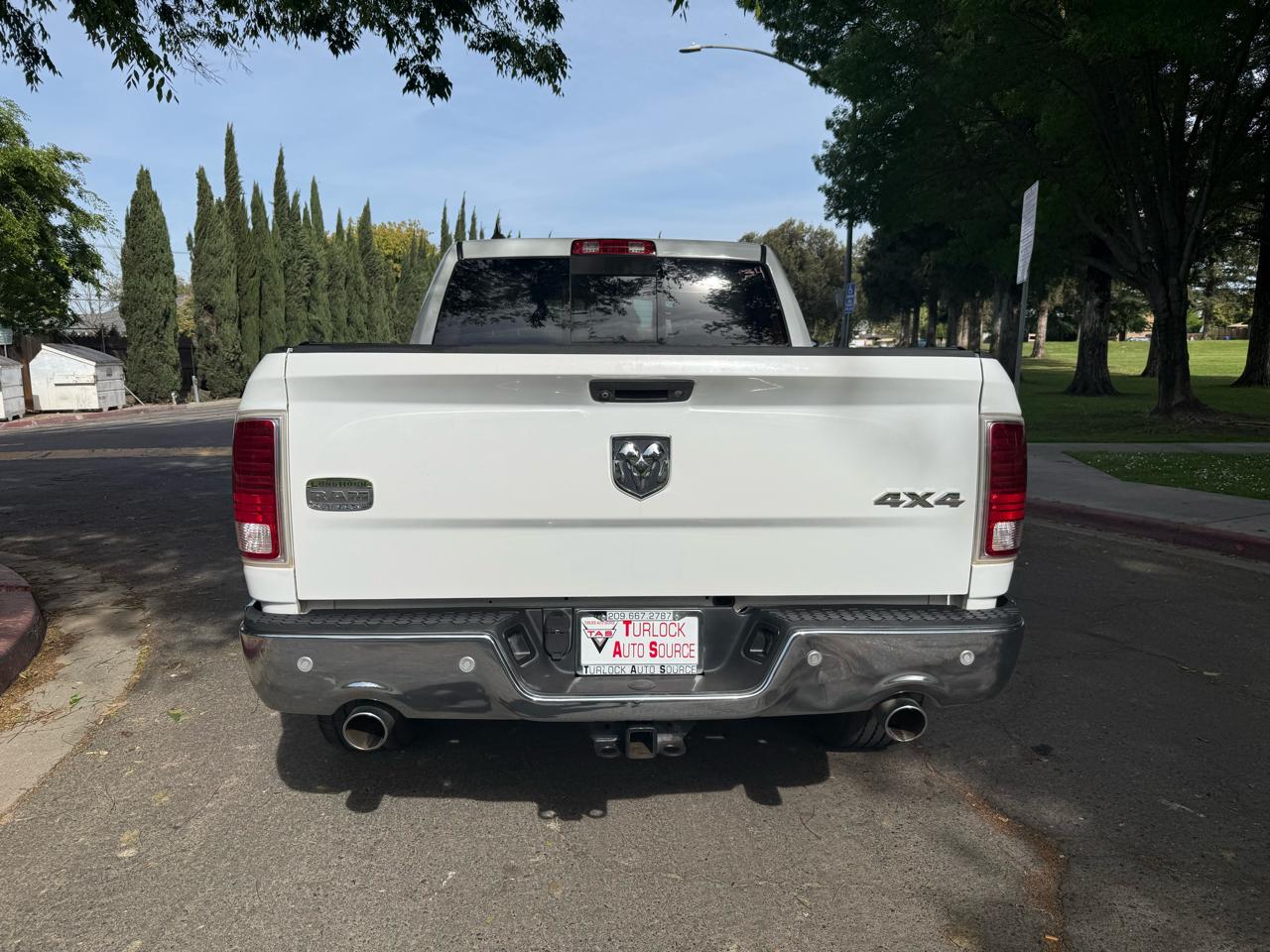 RAM 1500 Longhorn Crew Cab SWB 4WD 2015