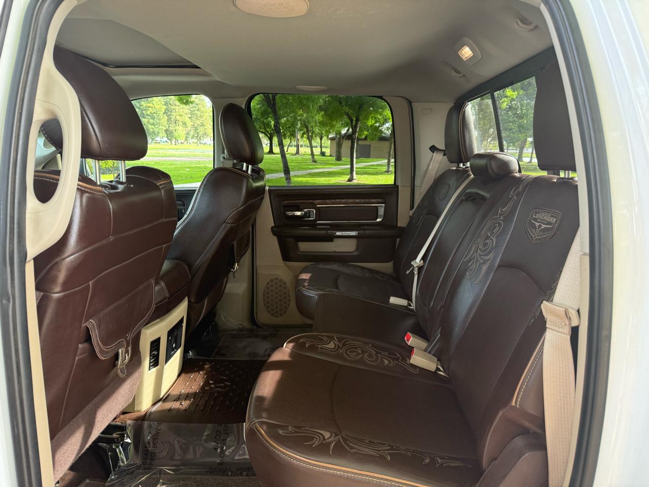 RAM 1500 Longhorn Crew Cab SWB 4WD 2015