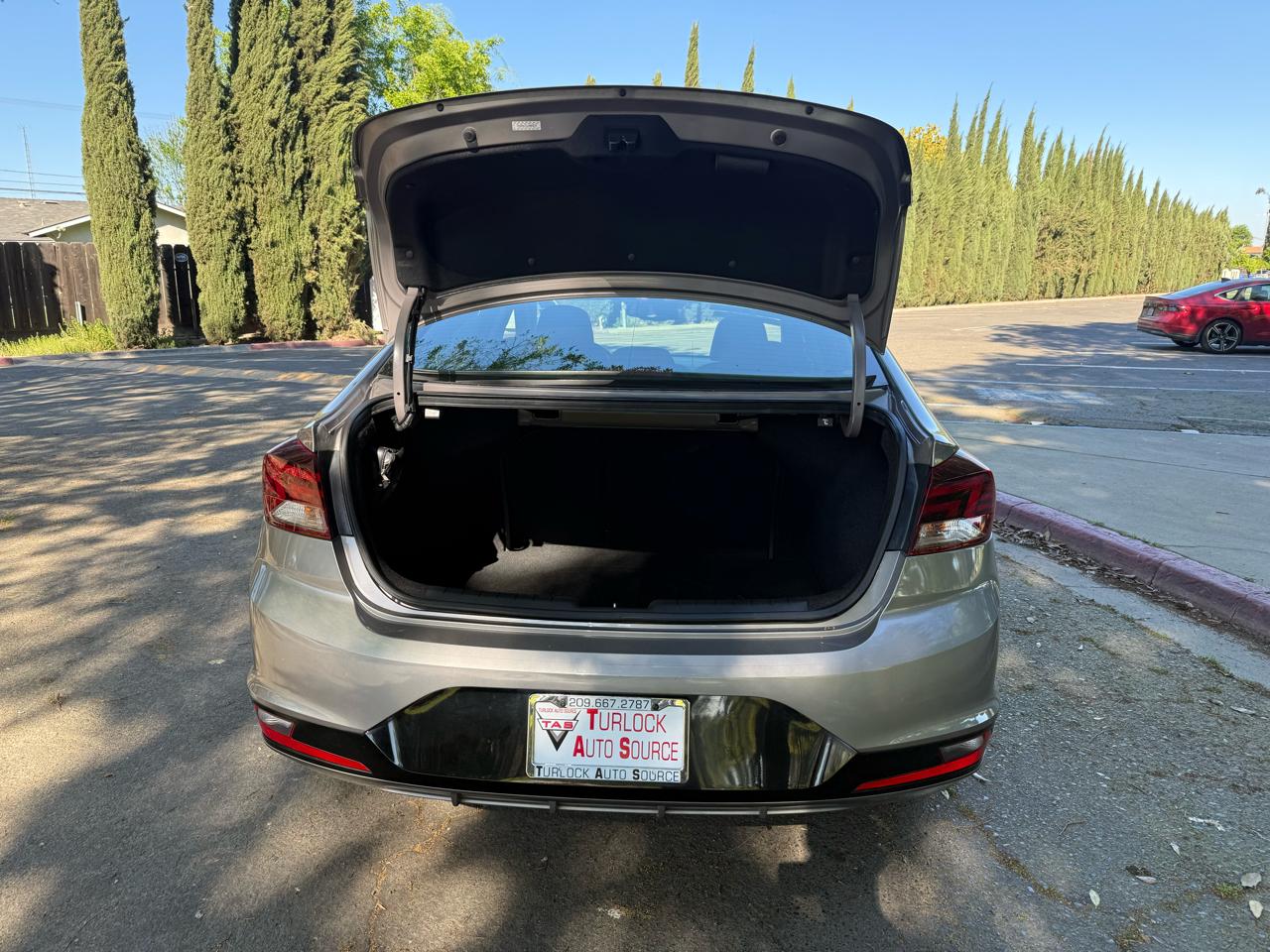 Hyundai Elantra Limited 2020