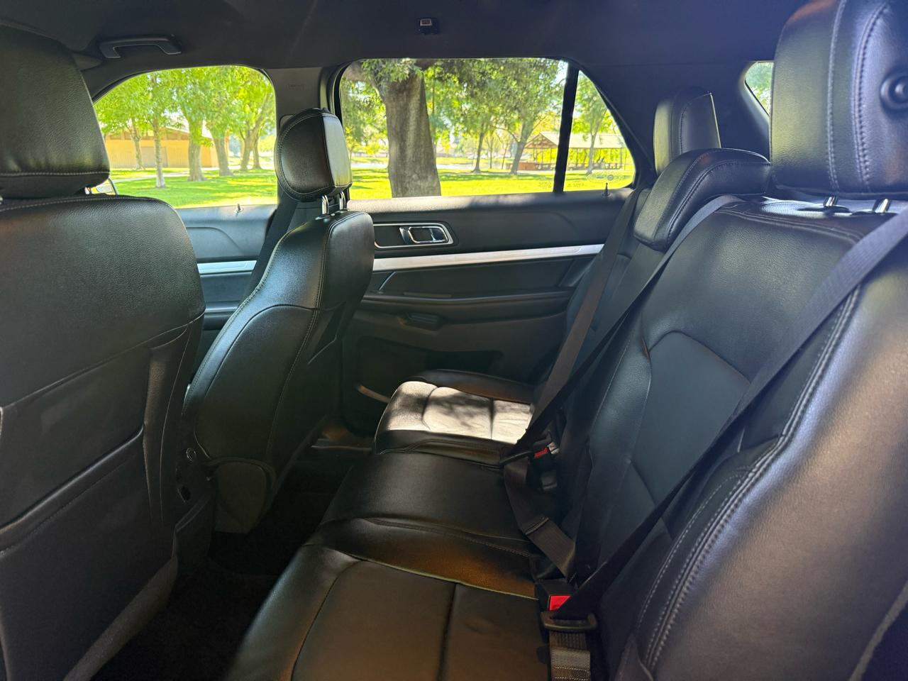 Ford Explorer XLT FWD 2016