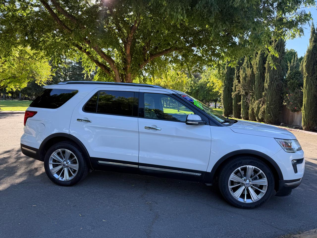 Ford Explorer Limited FWD 2019