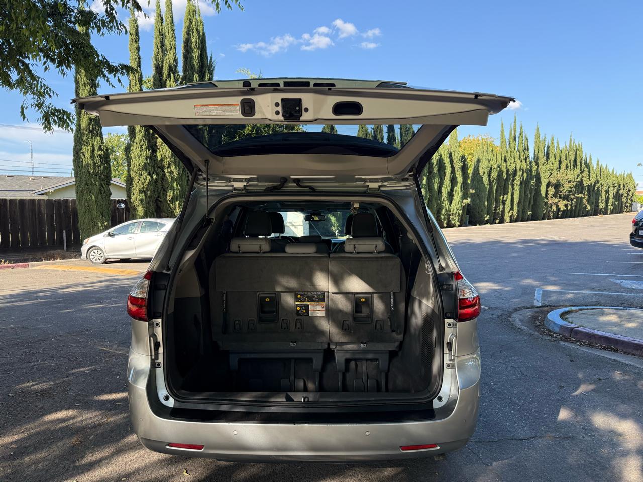 Toyota Sienna Limited Premium 7-Passenger 2019