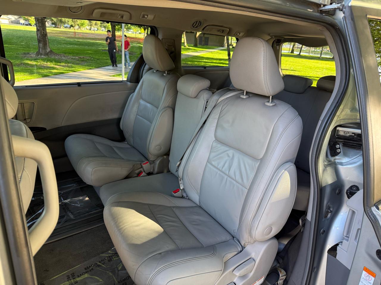 Toyota Sienna Limited Premium 7-Passenger 2019