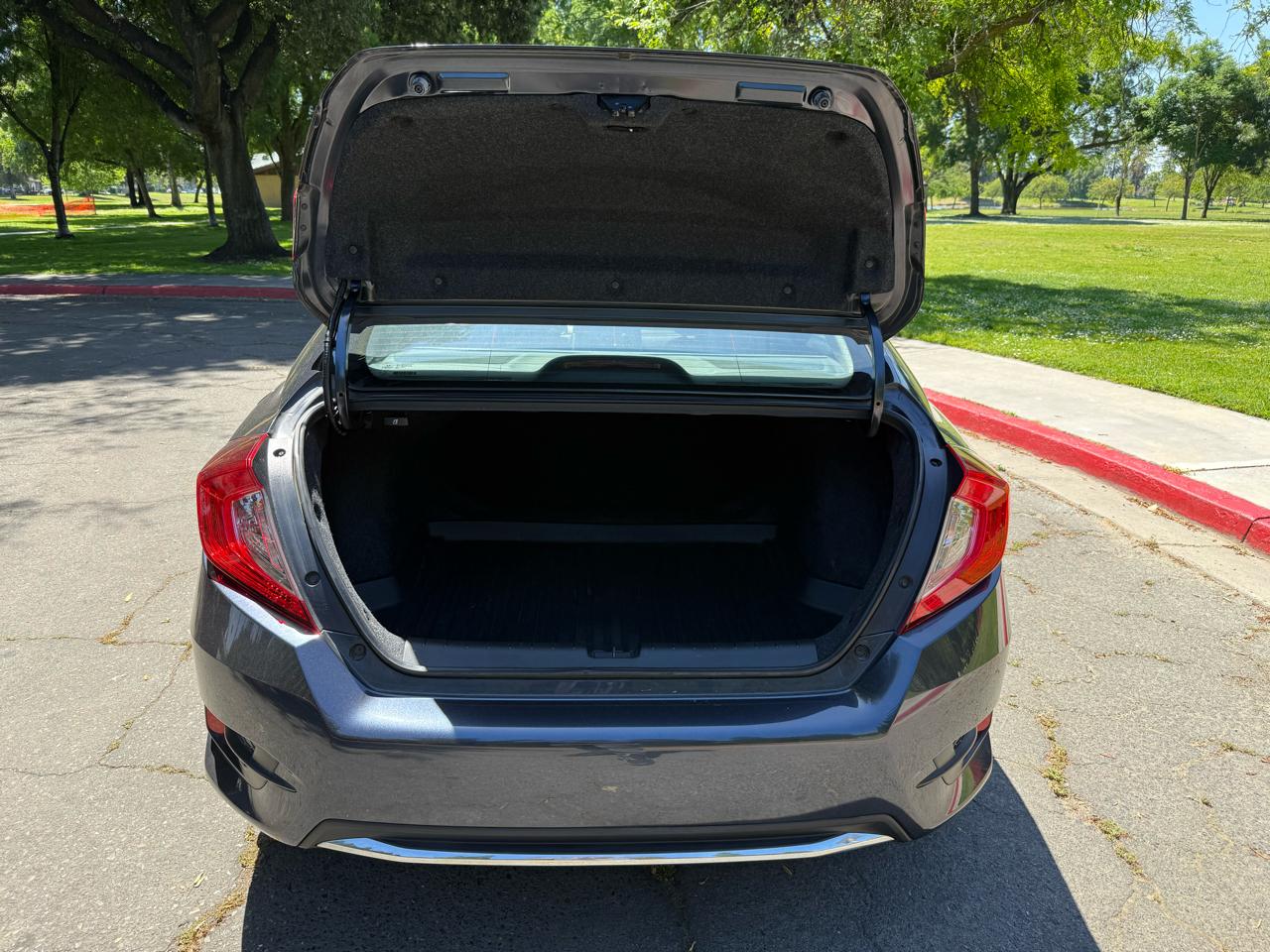 Honda Civic LX Honda Sensing Sedan CVT 2020