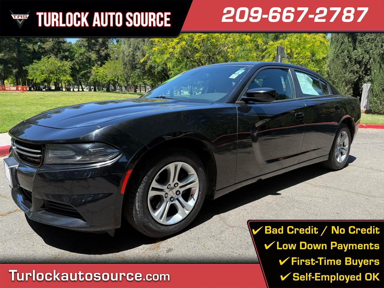 Dodge Charger SE 2017