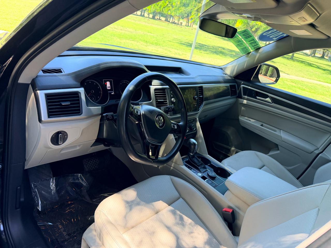 Volkswagen Atlas V6 SE w/Technology AWD 2018