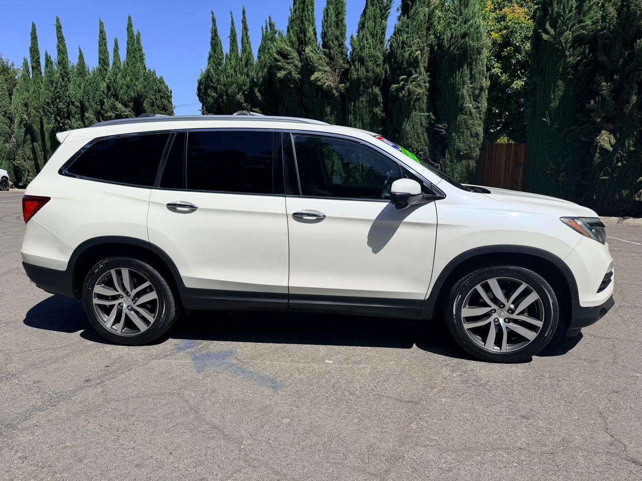 Honda Pilot Touring 2WD 2017
