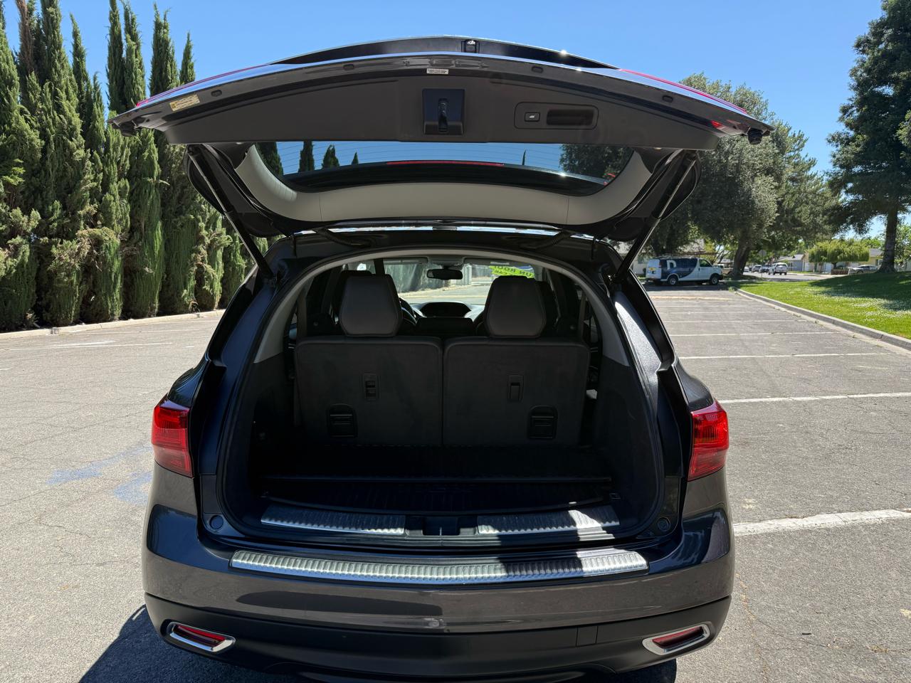 Acura MDX SH-AWD 6-Spd AT w/Tech Package 2015