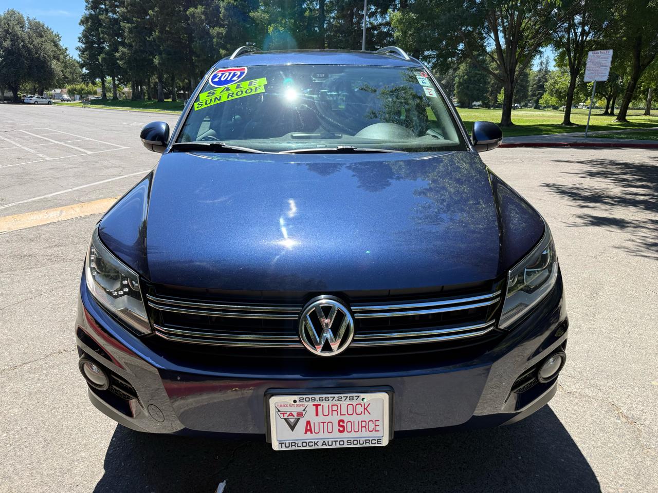 Volkswagen Tiguan S 2012