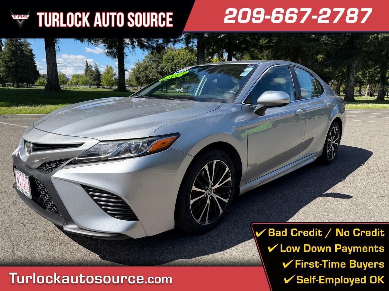 Toyota Camry XLE 2019