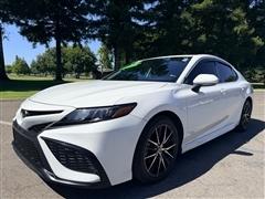 2022 Toyota Camry 