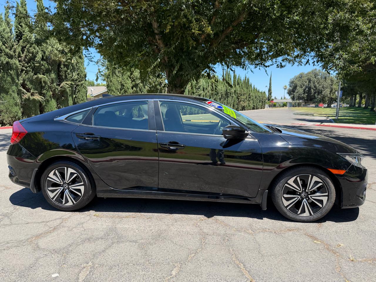 Honda Civic EX-T Sedan CVT 2018