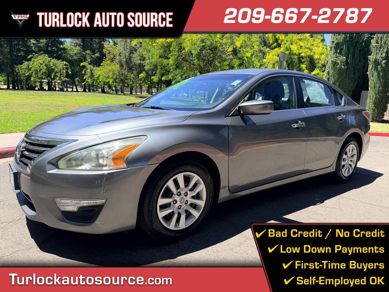 Gray 2014 Nissan Altima Sedan Front-Wheel Drive Continuously Variable Transmission
