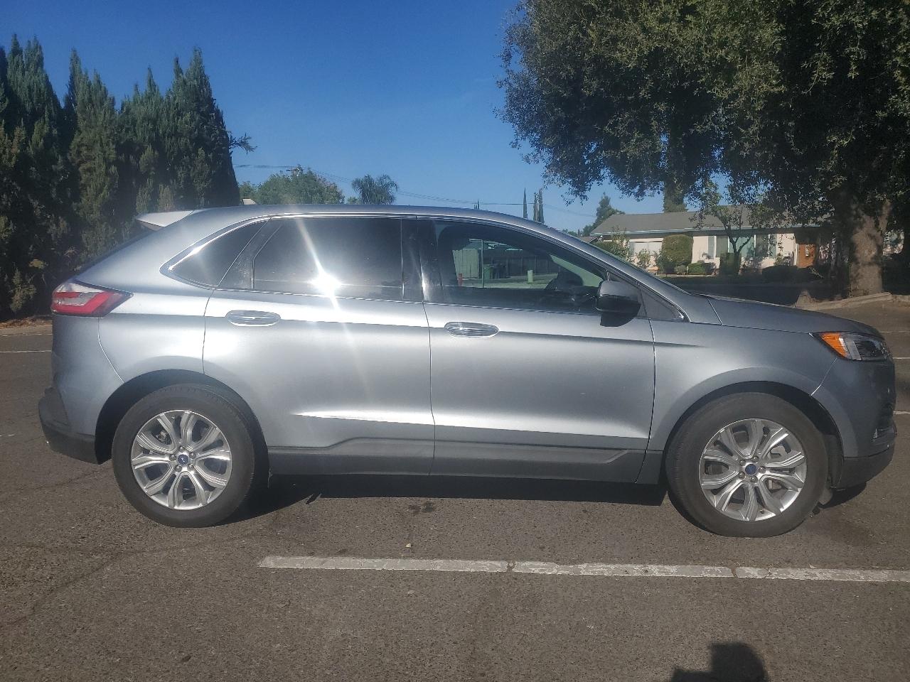 Ford Edge Titanium AWD 2022