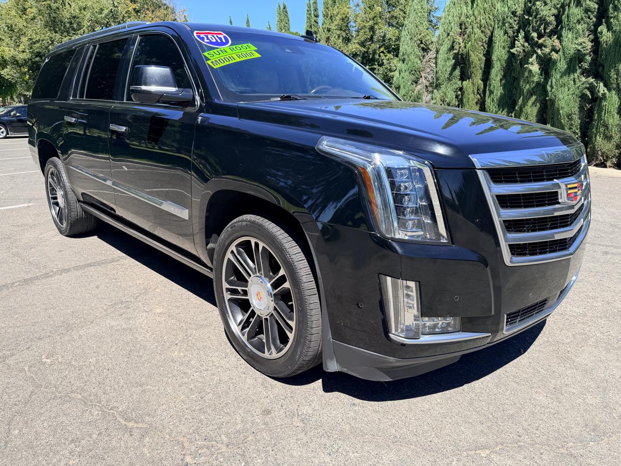 Cadillac Escalade ESV Premium 4WD 2017